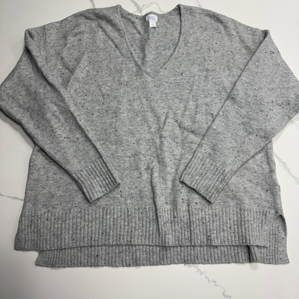 Stars Above Soft Gray V-Neck Women's Sweater NWOT
